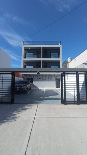 Imperdible 2 Ambientes Hecho A Nuevo - Dardo Rocha 447 - Luminoso Con Balcon - Terraza Con Parrilla