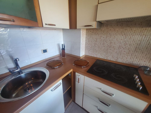Apartamento En Playa El Angel Margarita Con Vista A La Avenida
