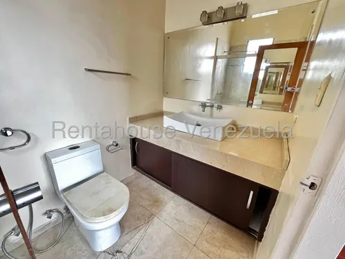 Hermosa Casa En Alto Prado