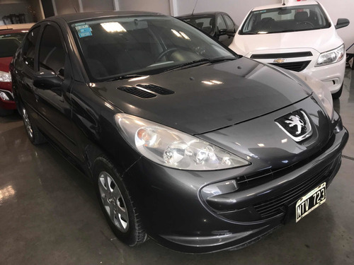 Imagen 2 de 6 de Peugeot 207 2014 1.4 Sedan Active 75cv