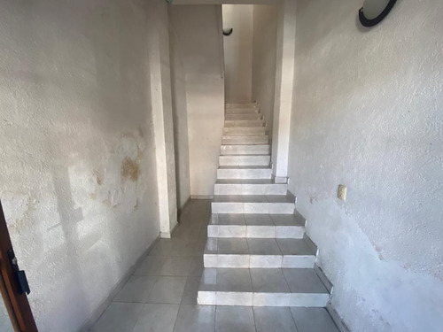 Casa En Venta En Veracruz Con Hab En P.b. Col Centro