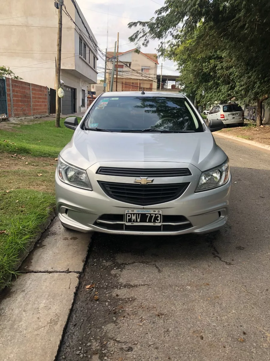 Chevrolet Onix 1.4 Lt 98cv