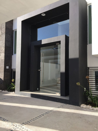 Imagen 2 de 30 de Preciosa Residencia De Autor En Cumbres Del Lago, 4 Habitaci