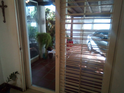 Imagen 15 de 28 de Townhouse Duplex Urb. Vistamar Conjunto Cerrado Solo 4 Townhouses