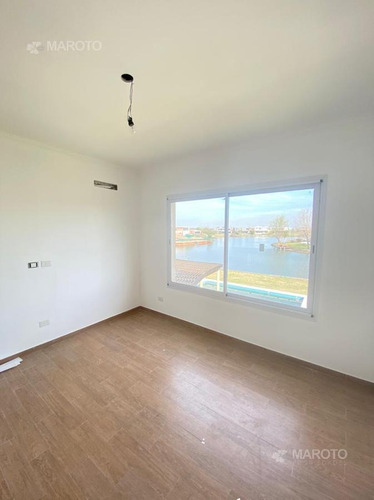 Imagen 20 de 22 de Casa En Venta En El Canton - Maroto Propiedades