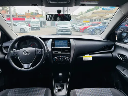 Toyota Yaris 1.5 Core At Sedan Cvt