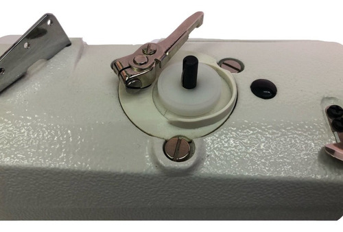 Imagen 5 de 7 de Maq Recta Industrial Hercules Con Motor Servo 5 Pie De Teflo