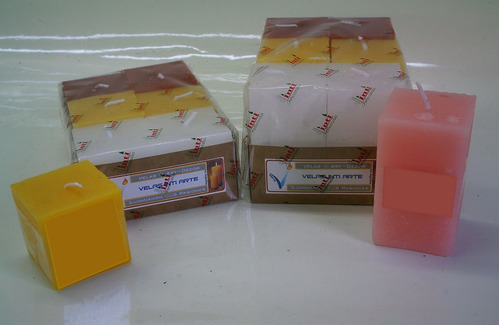 Imagen 6 de 9 de C66 - Pack 6 Velas Cuadradas Neutra (sin Fragancia) 6x6 Cm
