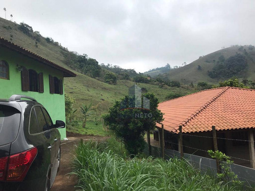 Chácara Com 3 Dormitórios Sendo Uma Suíte À Venda, 1600 M² Por R$ 210.000 - Água Comprida - Cambuí/mg - Ch0010