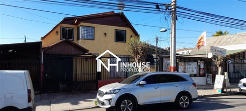 Casa En Venta De 6 Dorm. En Maipú