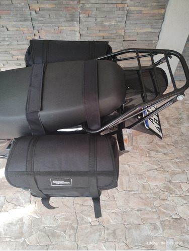 Imagen 9 de 21 de Zanella Rx 150 Z7 Pocos Kms Leer Con Porta Alforjas Y Alforj