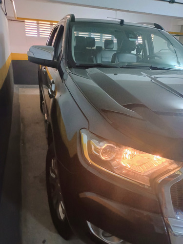 Ford Ranger 3.2 Limited Cab. Dupla 4x4 Aut. 4p