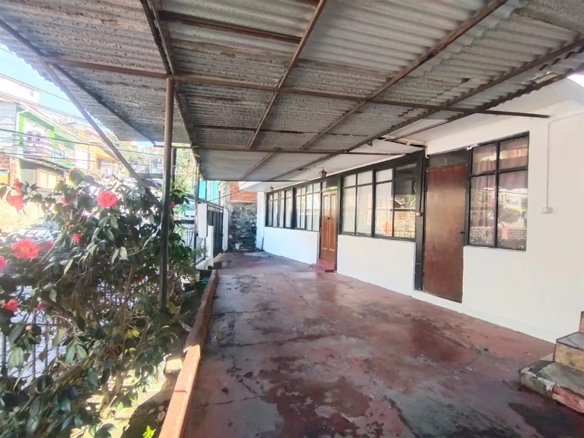 Imagen 1 de 14 de Casa En Venta De 3 Dorm. En Valparaíso