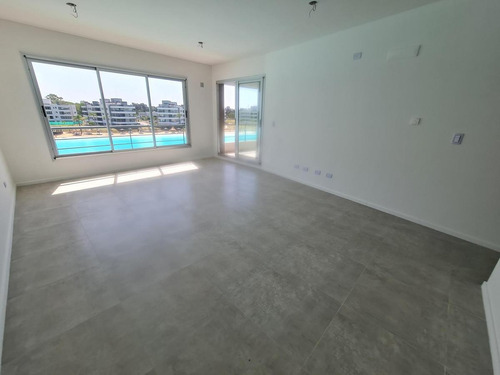 Imagen 5 de 30 de Departamento 3 Amb Terraza Propia Vista A La Laguna- Lagoon Pilar
