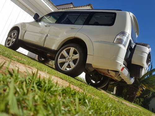 Mitsubishi Pajero Full 3.8 Hpe 4x4 V6 24v Gasolina 4p Autom