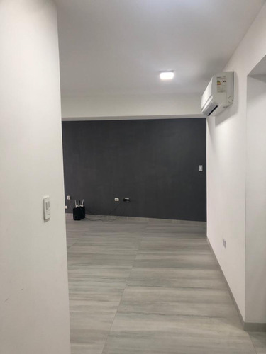 Imagen 4 de 23 de Se Vende Apartamento En El Cigarral Dv Mls #22-25169