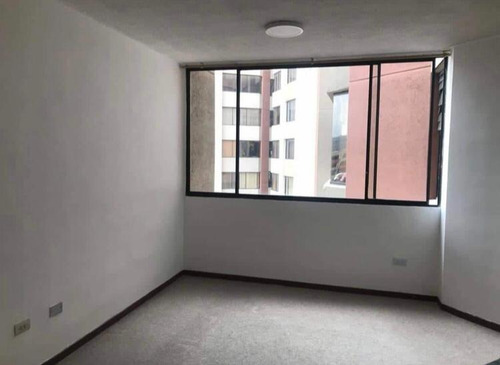 Imagen 7 de 9 de Sector Carolina - Arriendo Bonita Suite 290 Usd .en Excelente Ubicación. Ideal Para Estudiantes