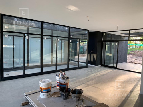 Imagen 7 de 30 de Casa En Venta Lote Interno Con Pileta Y Jardin De Invierno. Barrio Cerrado San Matias, Escobar