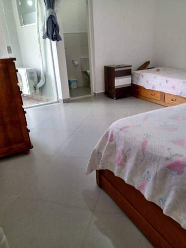 Imagem 19 de 29 de Casa A Venda No Centro De Caraguatatuba, Próxima A Prefeitura - So0037