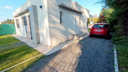 Venta/permuta Casa Quinta 3 Ambientes Con Pileta