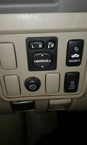 Toyota Hilux Sw4 4x4 Automática 7 Asientos Cuero Permutaría