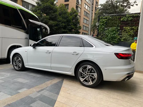 Audi A4 45 TFSI Quattro Progressive