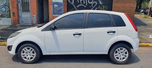 Imagen 3 de 8 de Ford Fiesta 2012 1.6 One Edge Plus 98cv
