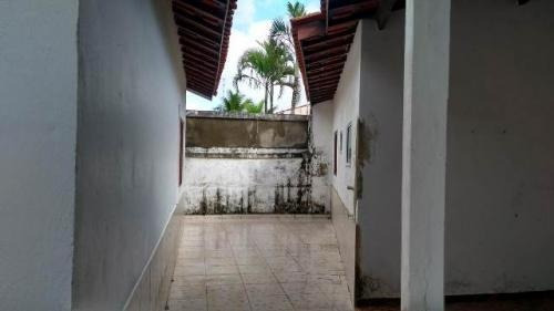 Imagem 7 de 14 de Ótima Casa No Jardim Palmeiras Possui Edícula E Garagem