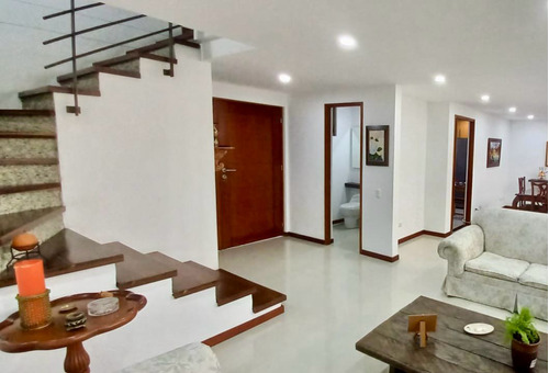 Venta De Casa En Unidad - Loma Del Chocho, Envigado