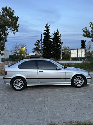 BMW Serie 3 2.5 323 Compact Ti Sportive