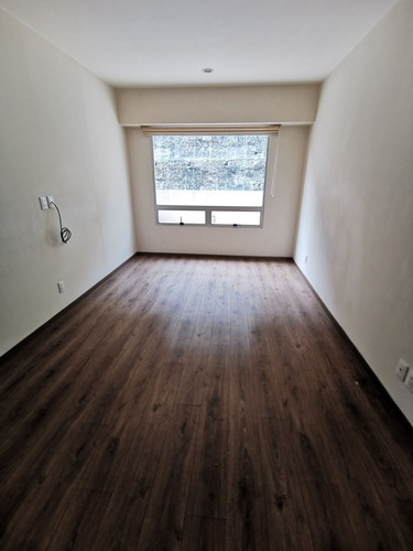 Departamento En Venta En Vía Santa Fe Con Terraza Y Bodega (m2d3513)