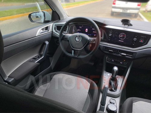 Imagen 11 de 14 de Volkswagen Virtus 2018 1.6 Msi Highline At