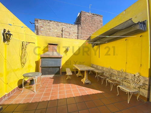 Imagen 3 de 30 de Venta Casa 5 Ambientes - Zona Avellaneda
