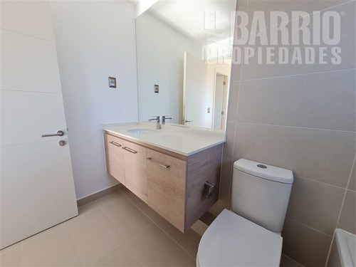 Imagen 17 de 18 de Casa En Venta De 3 Dorm. En Colina