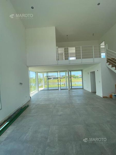 Imagen 18 de 30 de Casa En Venta En Barrio El Canton - Maroto Propiedades
