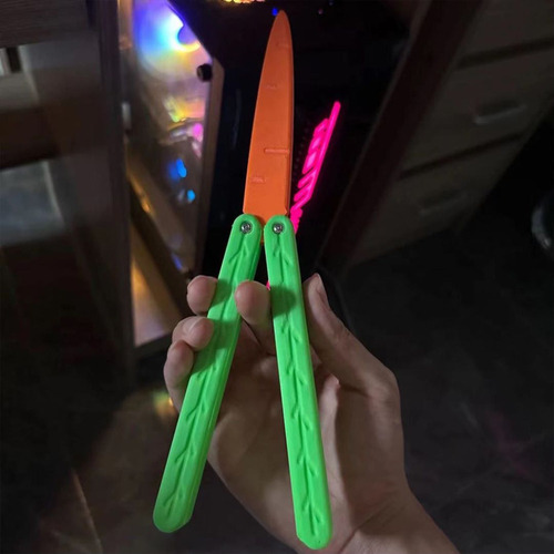 Brinquedos Com Faca De Cenoura Butterfly Knife Fidget Toy