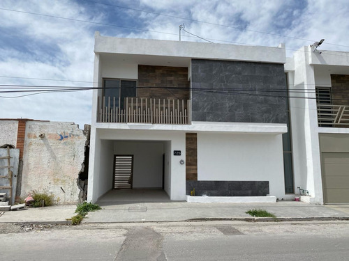 Casa   Venta   Col.la Fuente  Torreon Coahuila