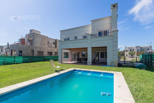 Imagen 6 de 30 de Casa En Venta En Barrio Puertos De Escobar - Maroto Propiedades