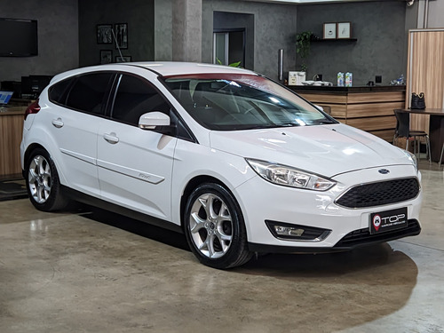 Ford Focus 2.0 SE PLUS 16V FLEX 4P POWERSHIFT