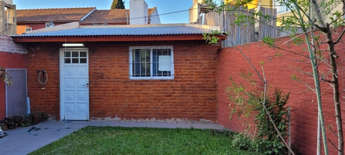 Imagen 3 de 14 de Duplex En Venta En Barrio Democracia Ciudad Evita