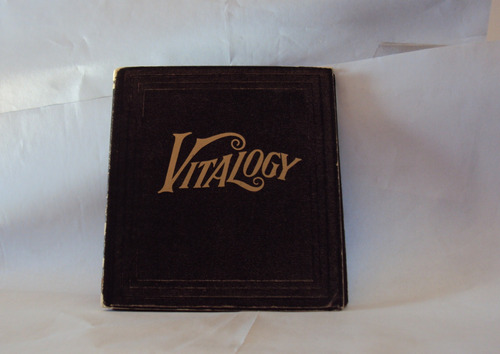 Cd/58 Vitalogy Contents Division One 