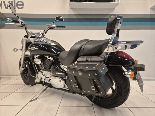 Boulevard M800 - Suzuki, Ano: 2012 / 2013, Cor: Preta;