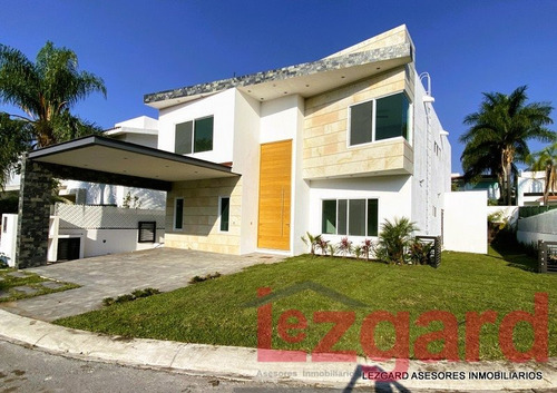 Se Vende Casa En Lomas De Cocoyoc