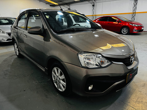 Toyota Etios 1.5 Sedan Xls