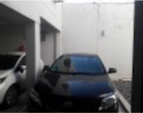 Imagen 4 de 5 de Cochera En Venta, Muy Buena Ubicación. Remedios De Escalada.