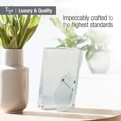 Design Vertical 8x10 Lucite Picture Frame, Durable 1 Inch Th