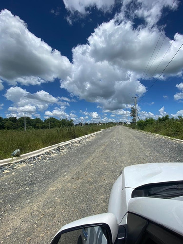 Terrenos Economicos De 216 Mts2. En Villa Mella.