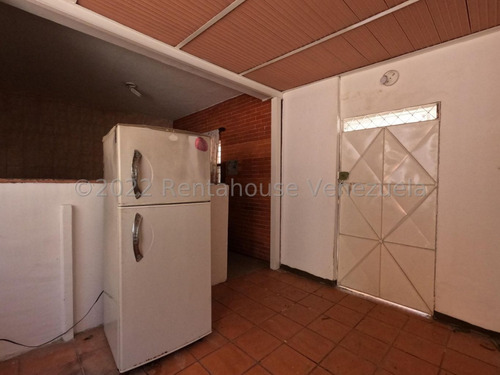 Imagen 13 de 30 de *&casa Comercial En Alquiler En Avenida Rotaria Barquisimeto*=. Monica Carrasquel 0424 556 57 59