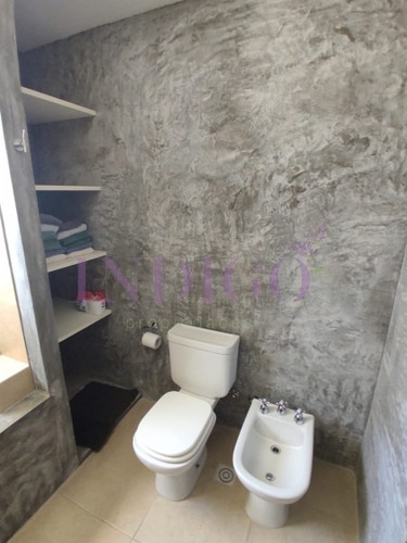 Muy Buena Casa En Alquiler A Pasitos Del Agua En Montoya, 5 Dormitorios .- Ref: 208