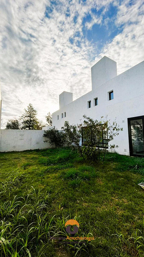Duplex - Dos Dormitorios - Barrio Residencial San José